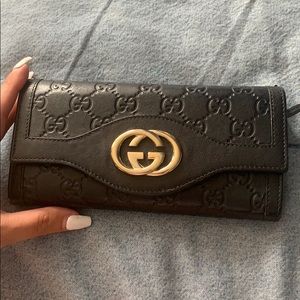 Gucci wallet